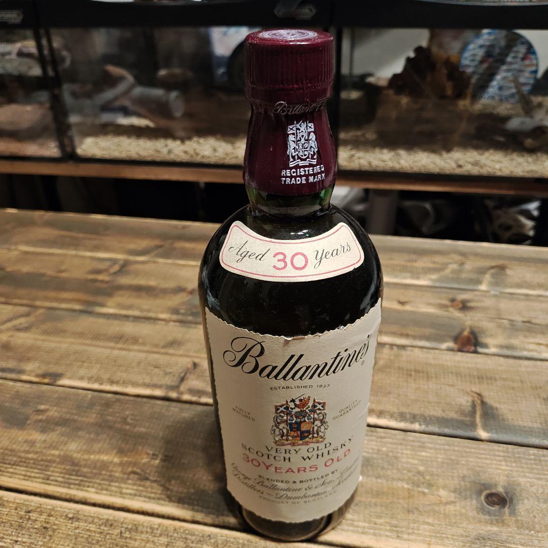 ウイスキー Ballantine's 30 Years Aged Scotch W