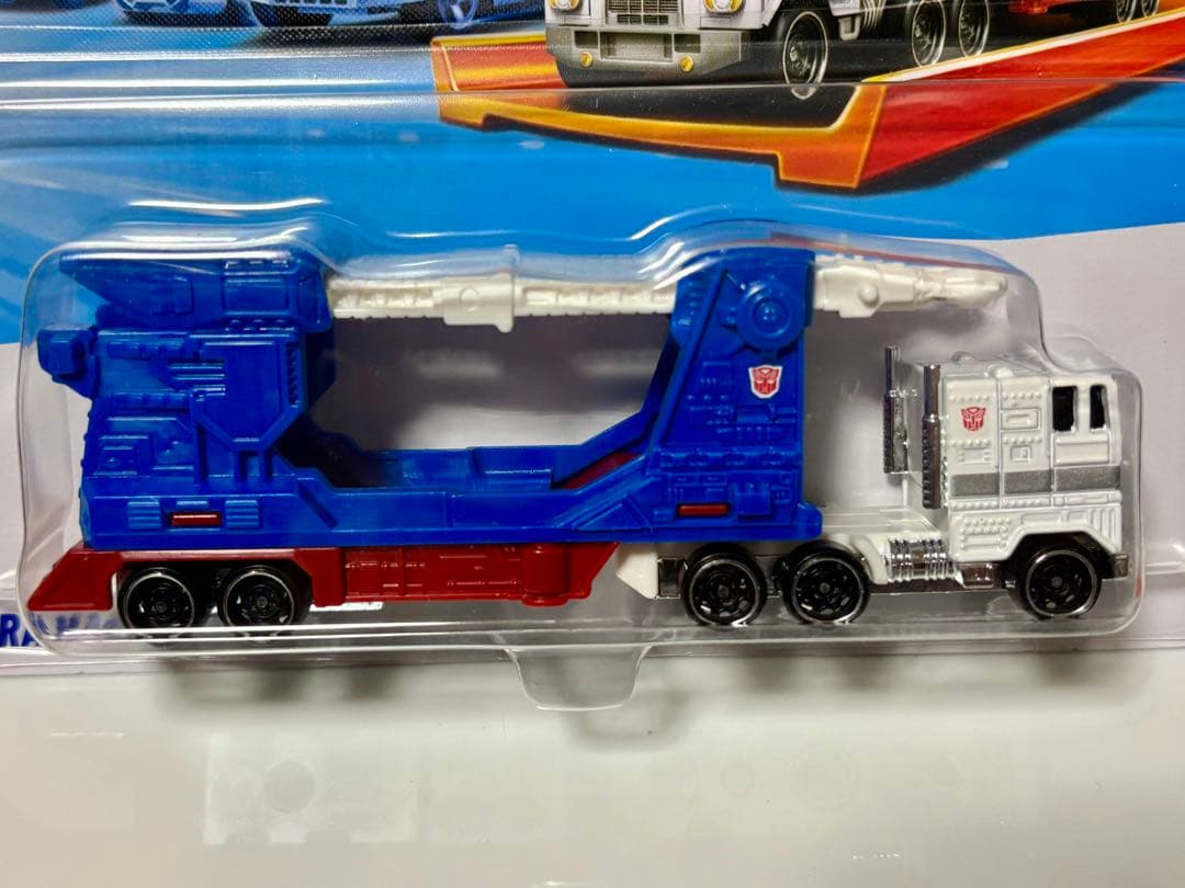 (2点) ホットウィール ウルトラマグナス ＆ バンブルビー 金