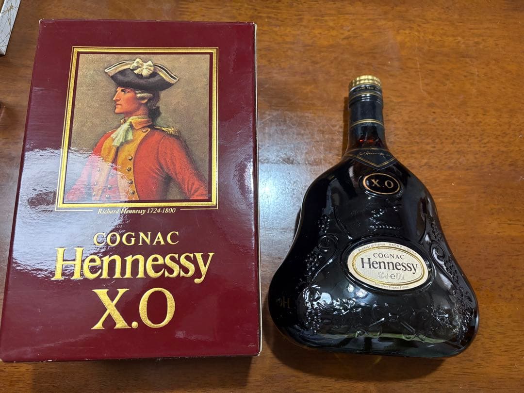Hennessy X.O. 700ml 箱入り