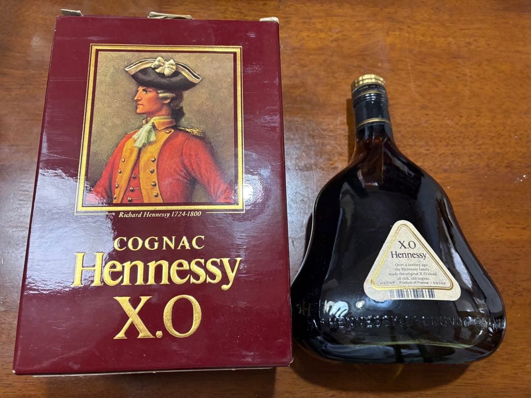 Hennessy X.O. 700ml 箱入り