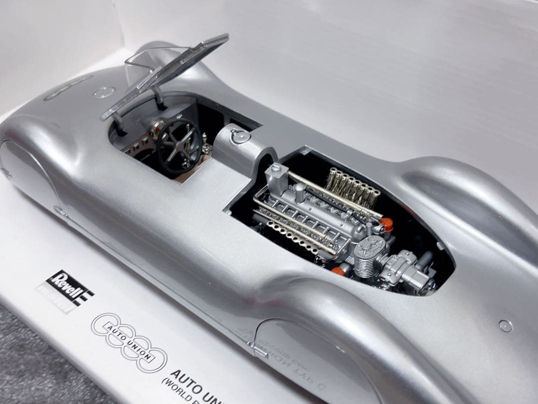 ミニカー　1/18 AUTO UNION TYP C アウトウニオン