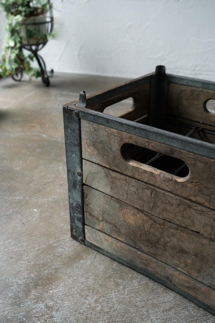 アンティークワインコンテナ