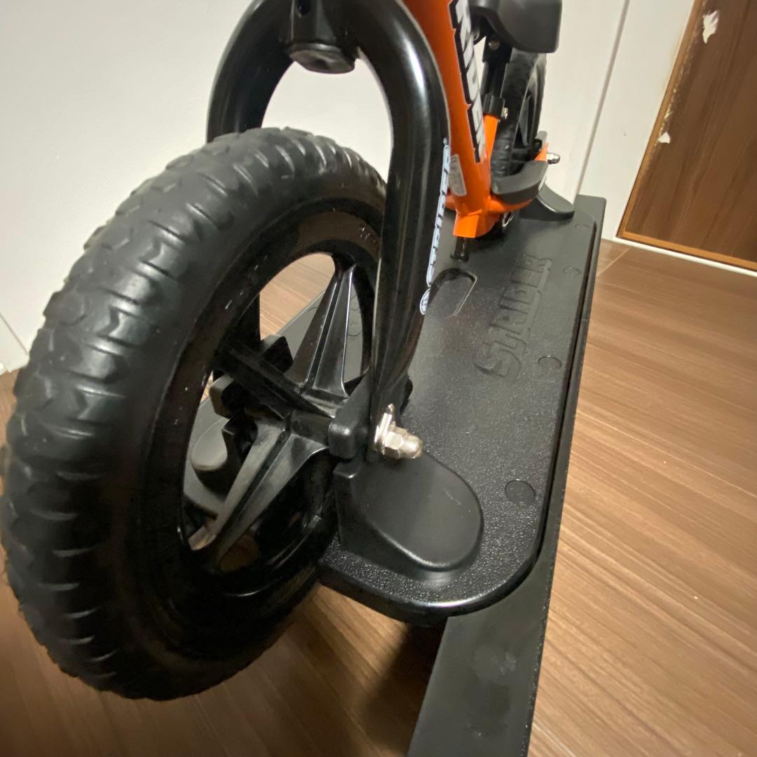 STRIDER バランスバイク 12インチ オレンジ ロッキングストライダー付き