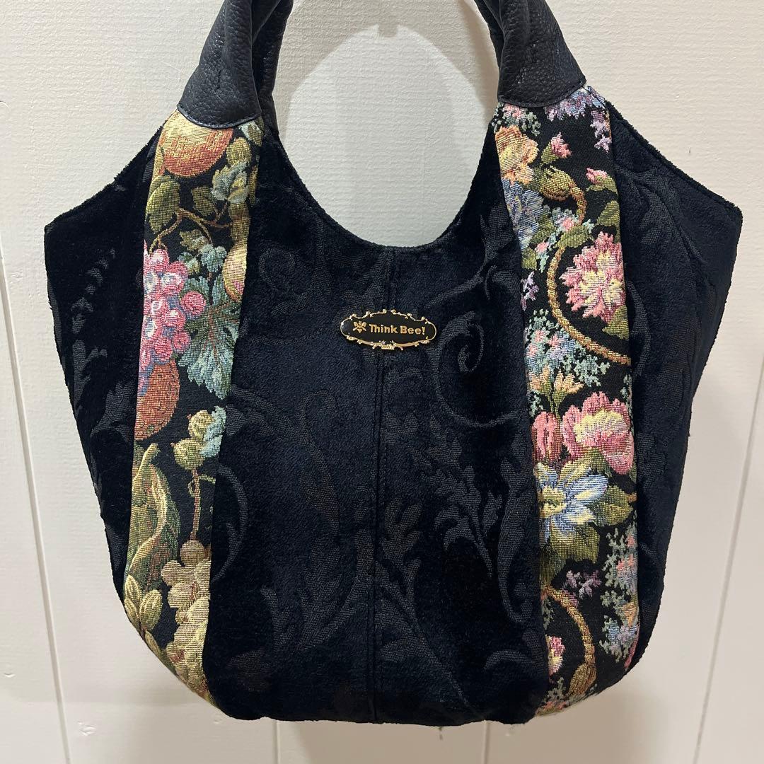 シンクビー Think Bee! バッグ ハンドバッグ 花柄 ブラック カバン