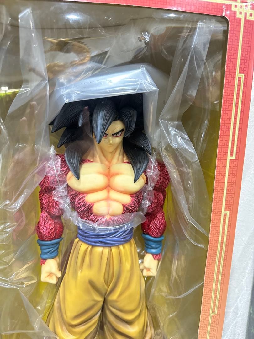 ギガンティックシリーズ 孫悟空 超サイヤ人4 スペシャルカラーVer.