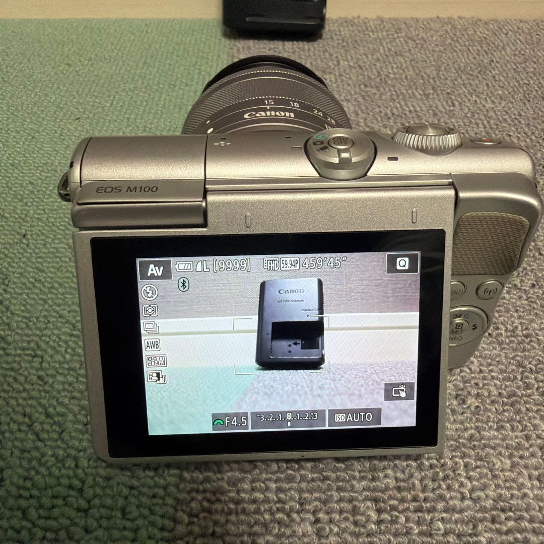 Canon EOS M100 シルバー 15-45mm レンズ付き