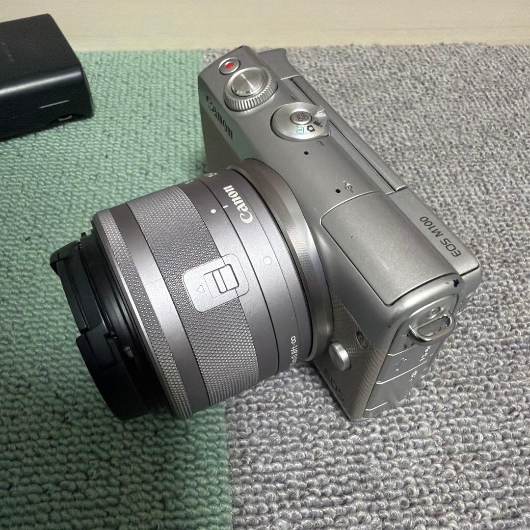 Canon EOS M100 シルバー 15-45mm レンズ付き