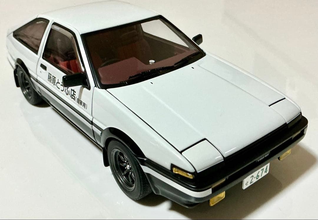 1/18 オートアート AE86『頭文字D Legend1 -覚醒-』 トレノ