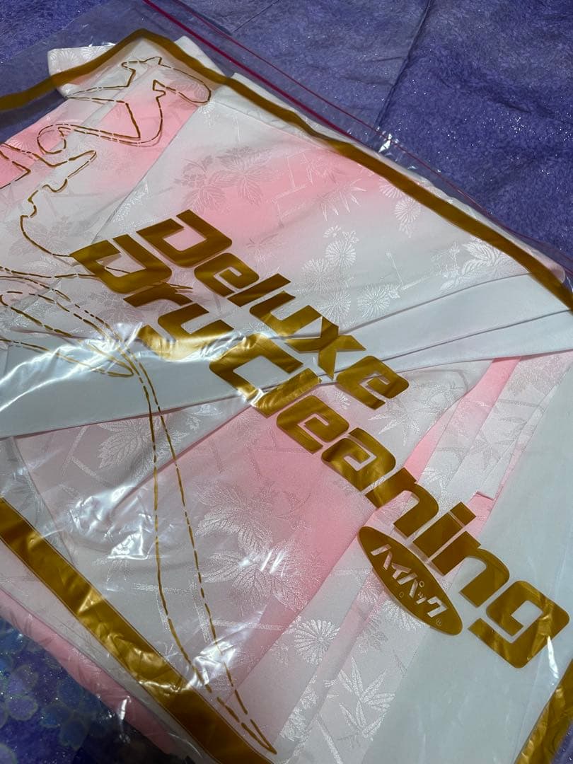 桜模様の振袖（紫）（ラベンダー）