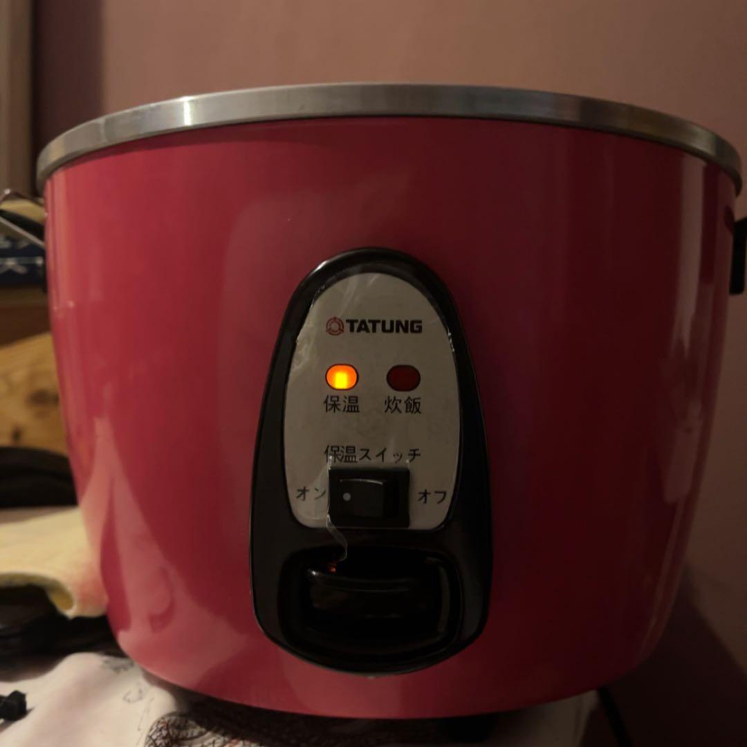 TATUNG 電鍋 ピンク色 計量カップ付き 10合