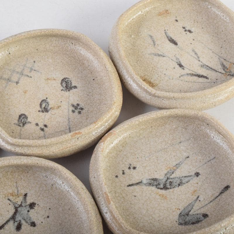 北大路魯山人作　志野焼　絵志野　鉄絵花草文　皿　五客　時代箱　M　8880