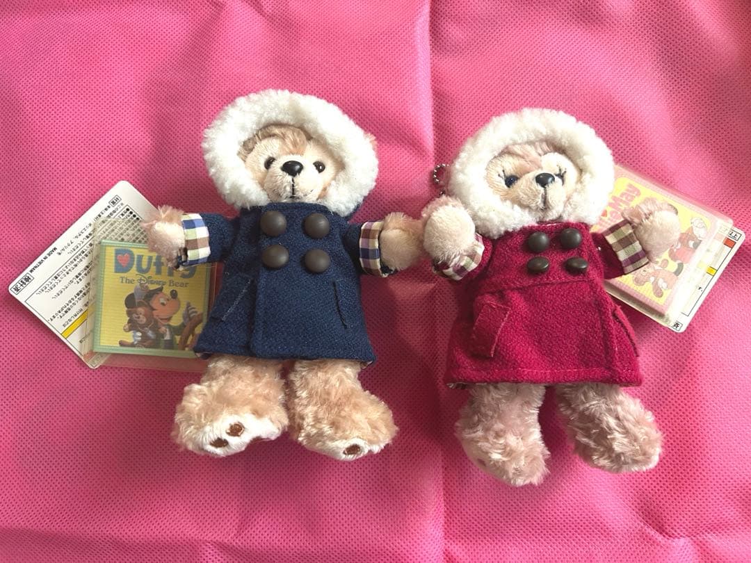 【新品タグ付き】ダッフィー ぬいぐるみバッチ　2016 ダッフルコート　ダッフル