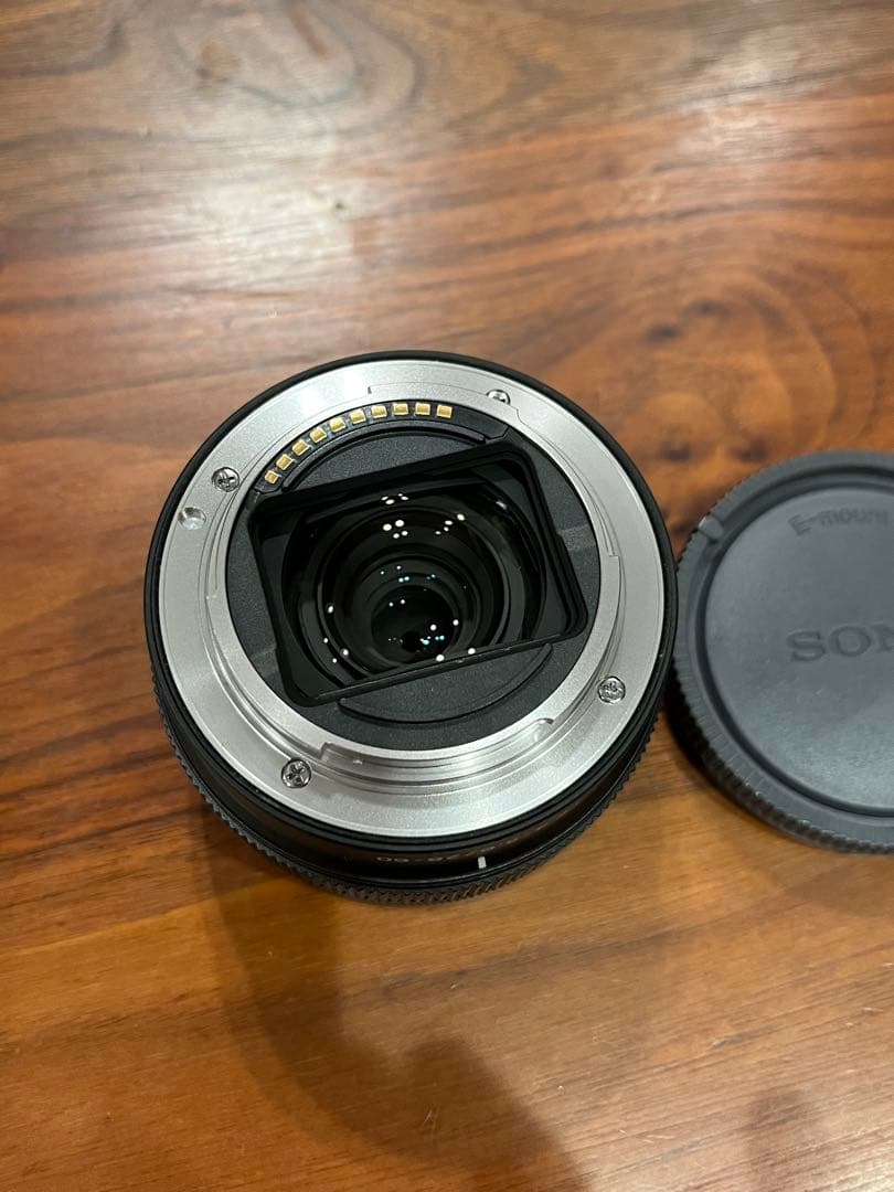 Sony FE 4-5.6/28-60 ズームレンズ