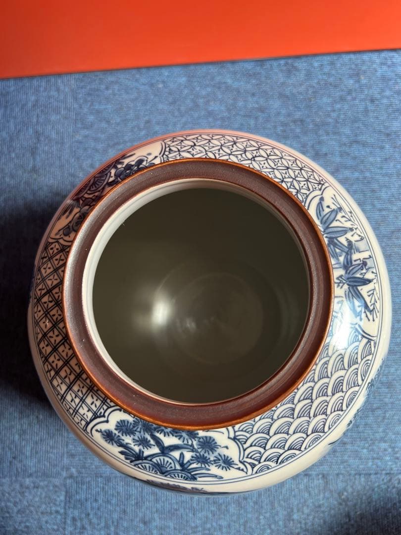 877 珍品　希少　九谷万象　山水人物図案染付花瓶