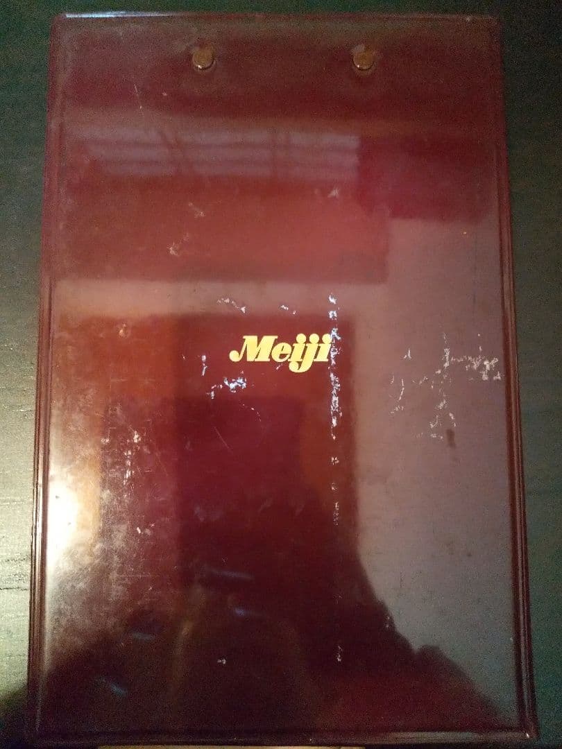 超激レア！　昭和レトロ　1984年　明治チョコレート菓子　カタログバインダー