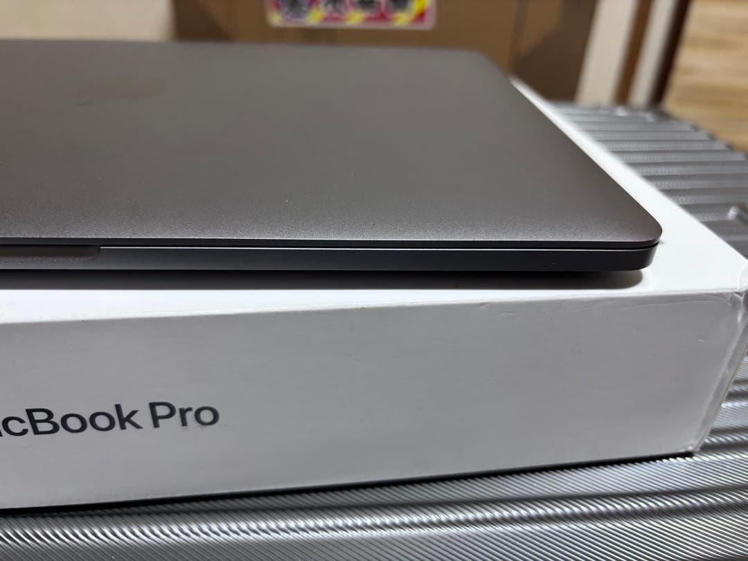 MacBook本体 MacBook Pro 13 M1 8GB 256GB