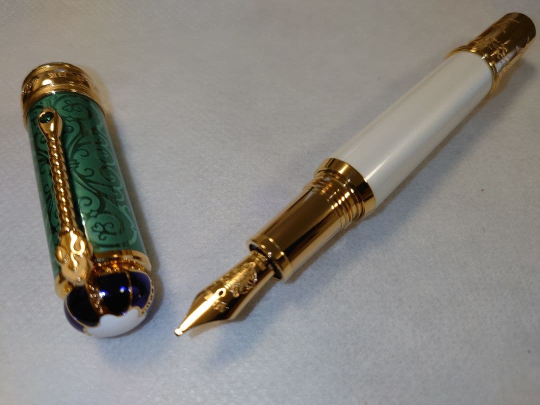 MONTBLANC モンブラン 万年筆パトロン ヴィクトリア＆アルバート