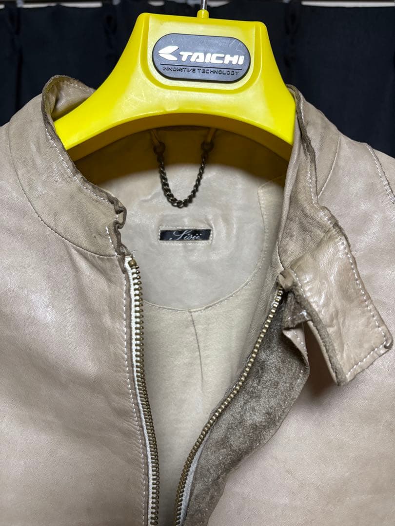 sisii レザー　ライダースジャケット