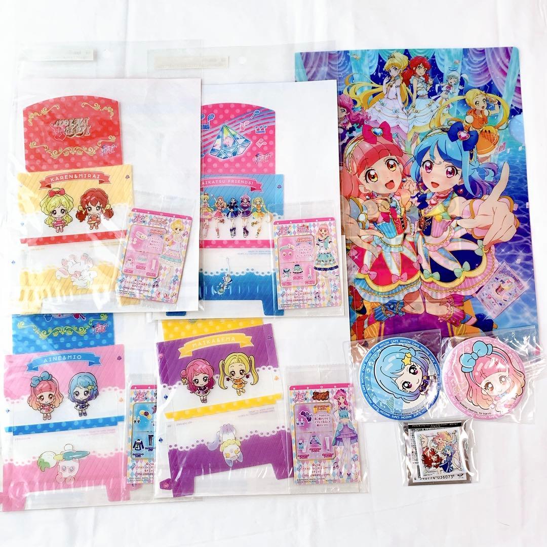 新品　アイカツフレンズ　マグバッジ　ジャケバッジ　カードケース　アニオン　まとめ