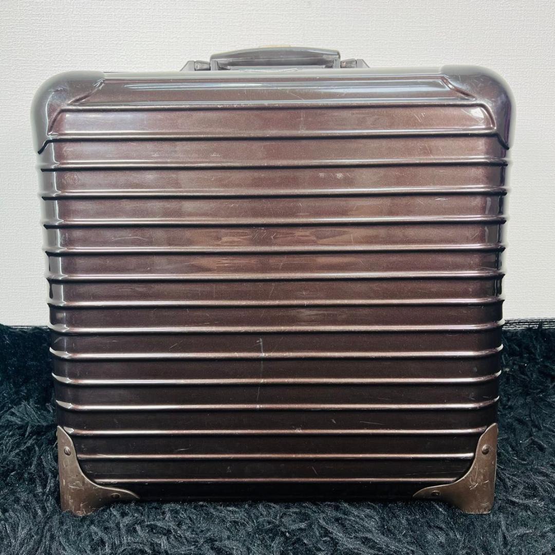 リモワ サルサデラックス 830.40 2輪 25L スーツケース 機内持ち込み