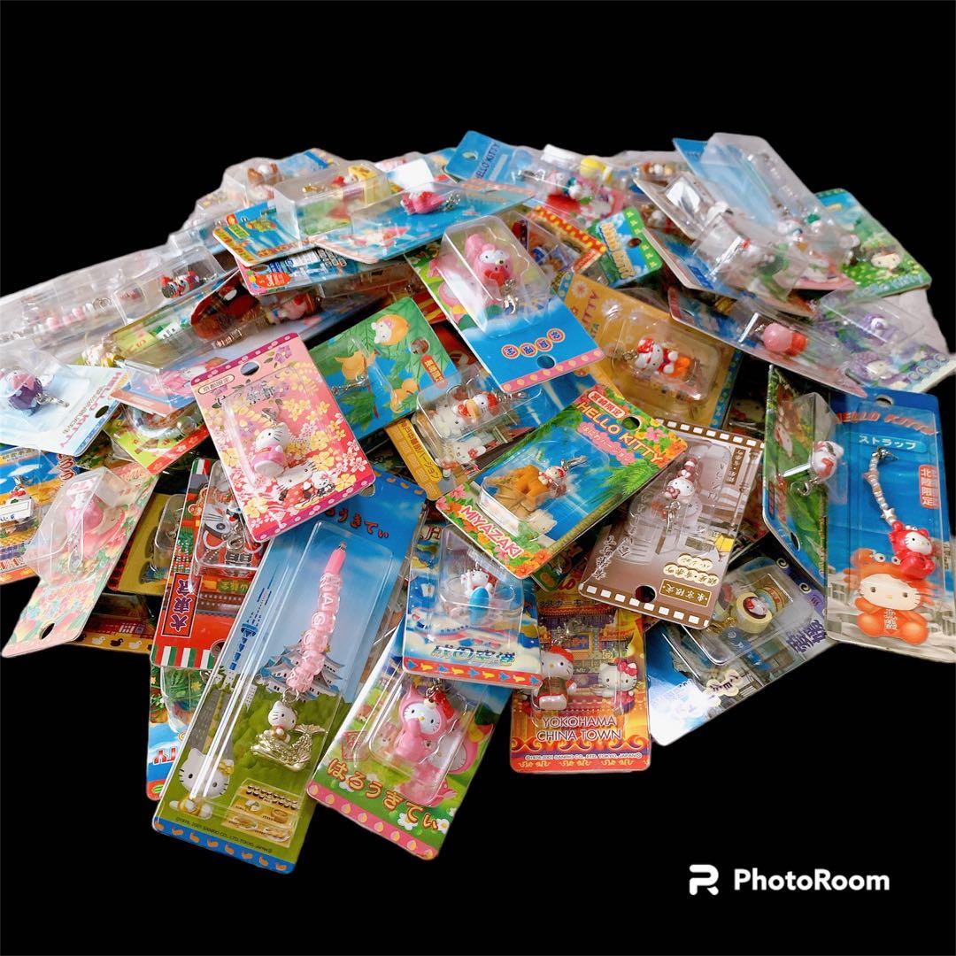 【新品未開封】ご当地キティ　83個　まとめ売り 根付け ストラップ キーホルダー