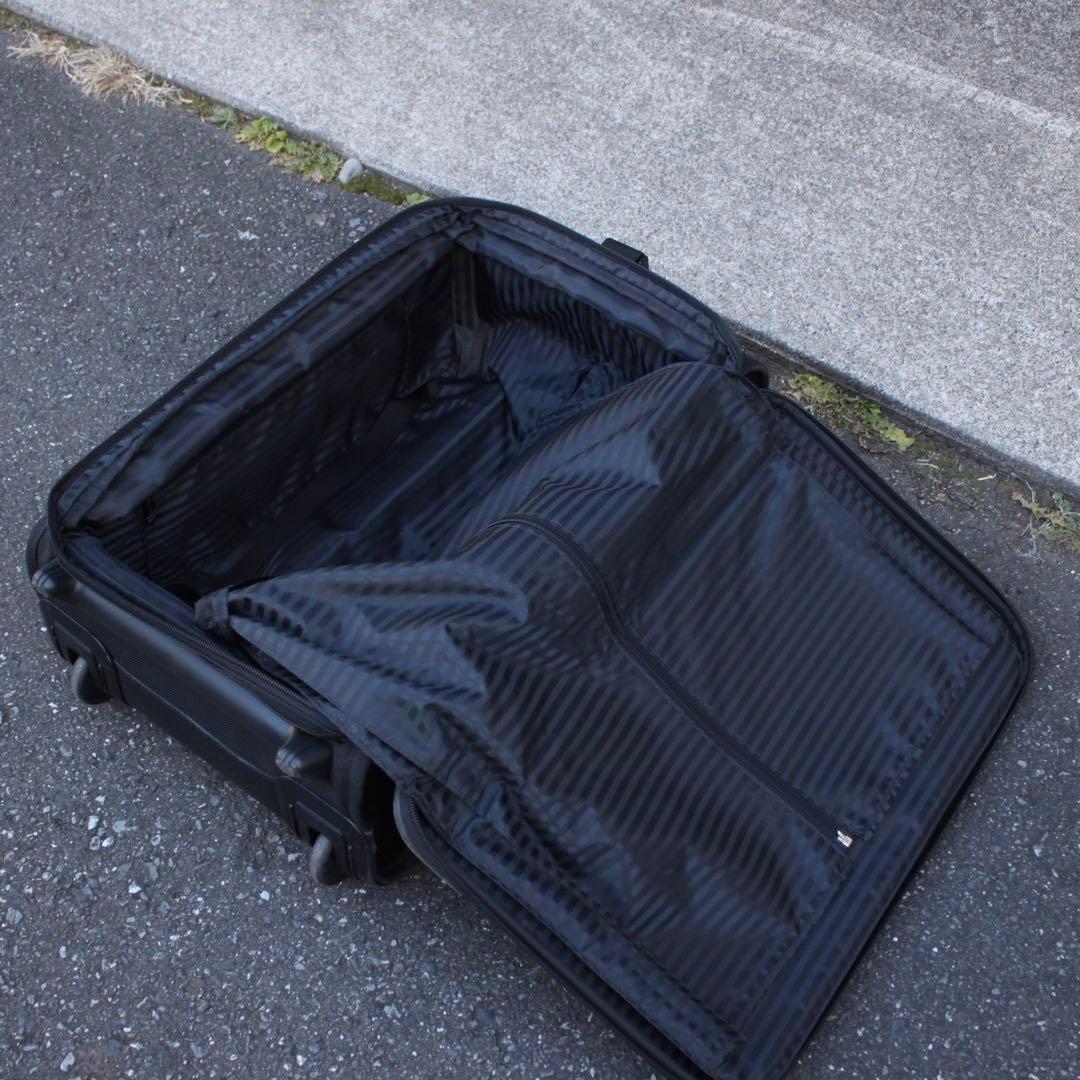TUMI トゥミ　トラベルケース 2268D3 コンパクトサイズ