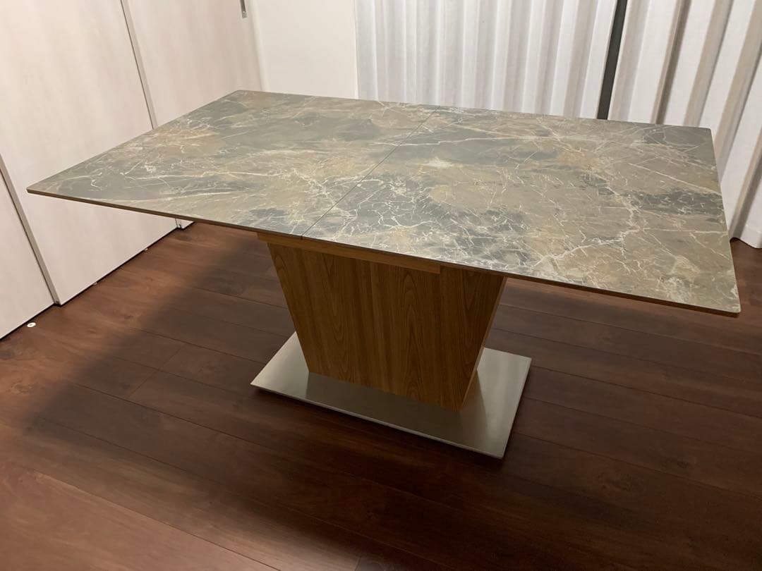 アレッタ　エクステンションダイニングテーブル　セラミック天板Sサイズ