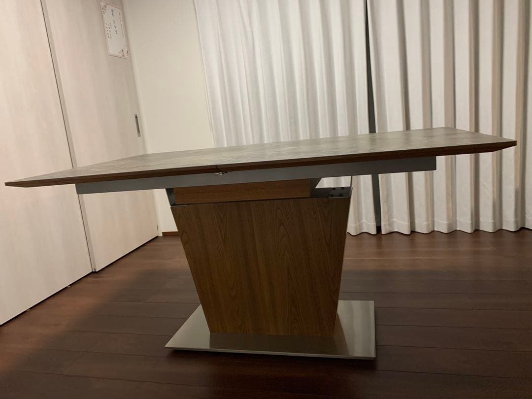 アレッタ　エクステンションダイニングテーブル　セラミック天板Sサイズ