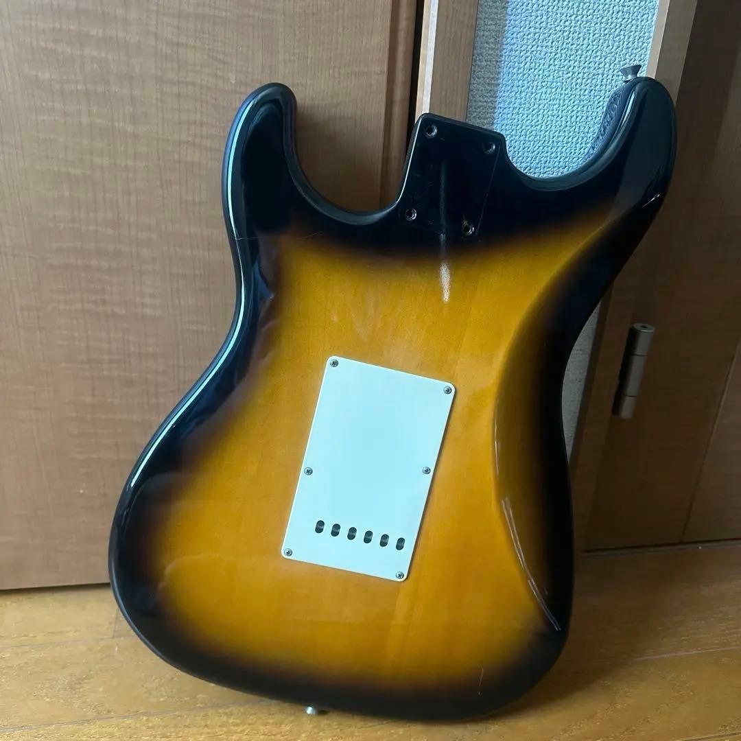 Fernandes The Revival Series RST ストラトボディ