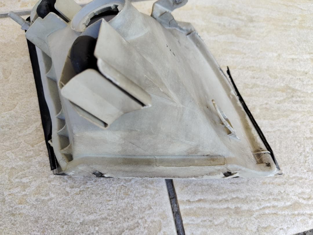 ２０セルシオ前期コーナーレンズ　　純正