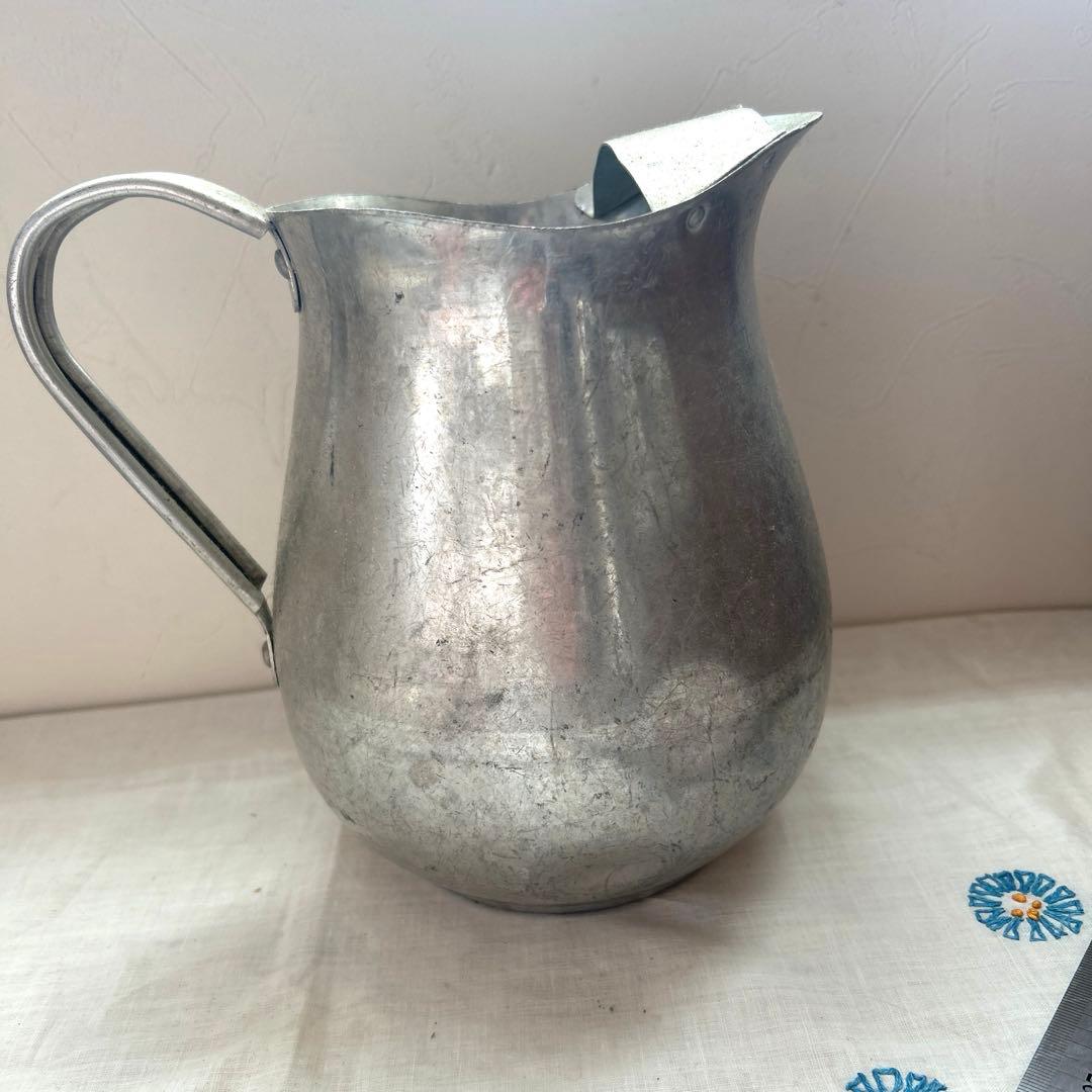 アンティーク　アルミピッチャー