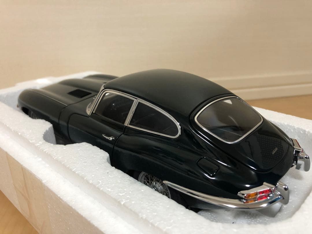 1/18 オートアート ジャガー Eタイプ クーペ シリーズI 3.8