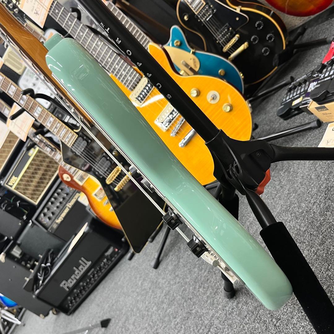 【11093】Squier Classic Vibe '60s