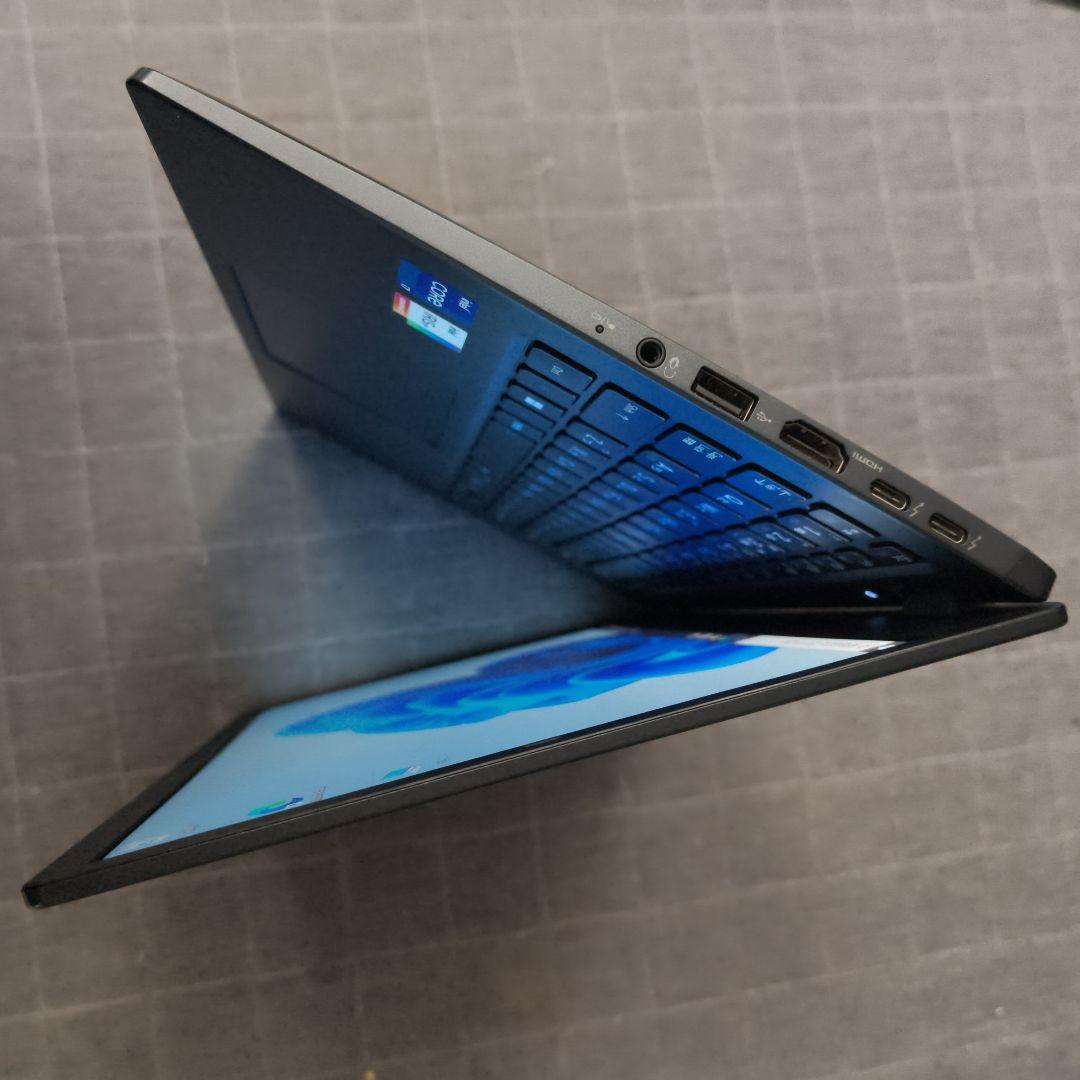 超美品 Dynabook 超軽量 驚速 12世代i7 大容量32GB 新品1TB