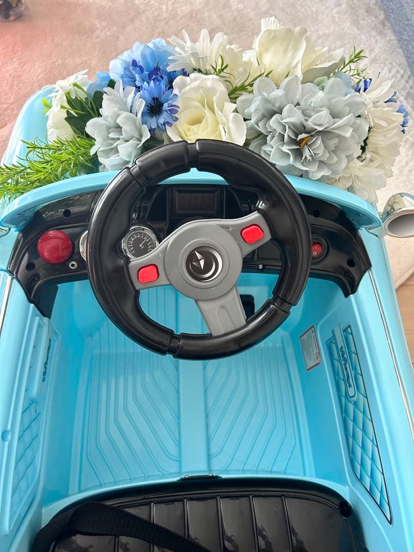 水色ラジコンカー　ポルシェ風おもちゃ