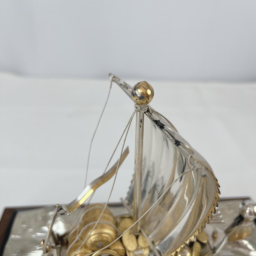 美品☘️ 三越謹製　銀製刻印　宝船　約272ｇ　置物　ガラスケース付