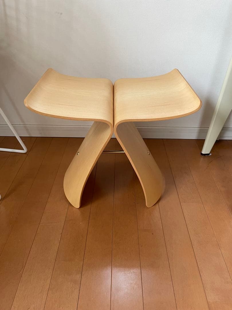 天童木工　柳宗理　バタフライスツール　イームズ vitra
