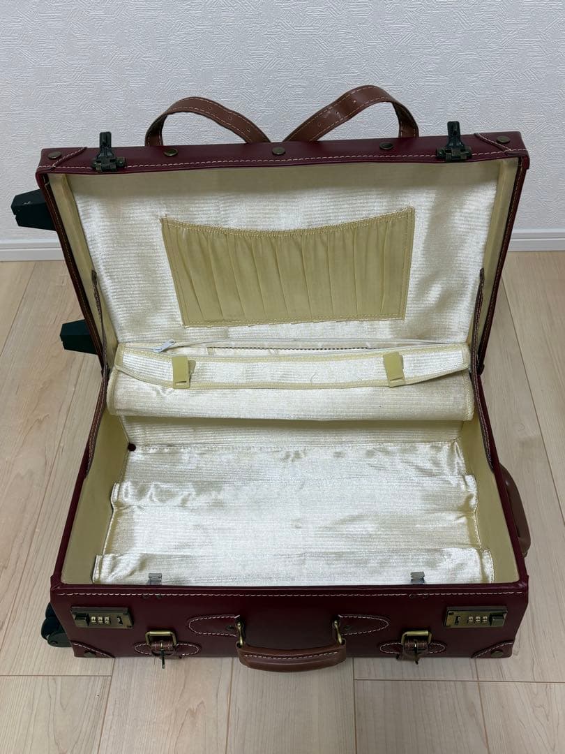 ハリーポッター ホグワーツ スーツケース