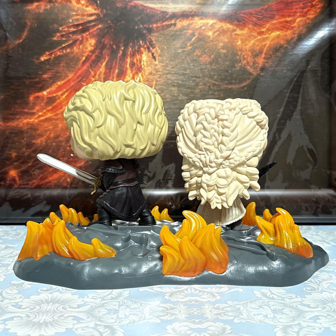 Funko pop! ダエネルス・ターガリエン＆ジョラー・モーモント フィギュア