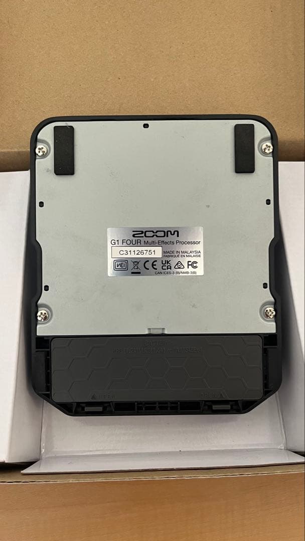 ギター ZOOM G1 FOUR