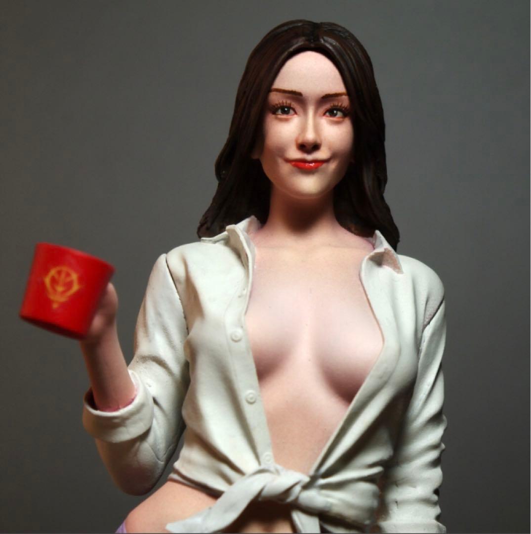 ハセガワ 1/12 フィギュア モーニングコーヒー ジオンCUP 塗装済 完成品