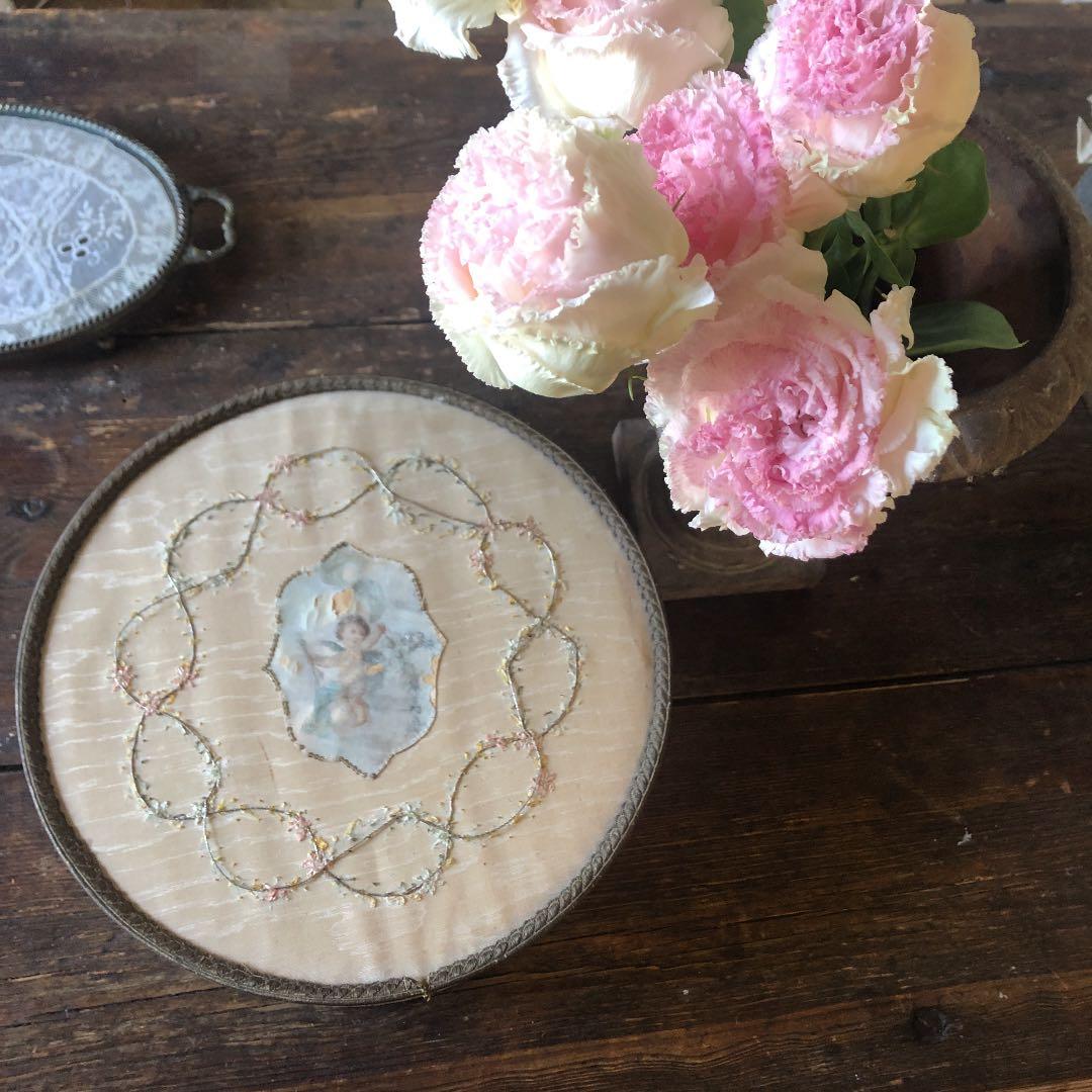 ❤️最終セール❤️フランスアンティーク　レアな1800年代後期の　天使カルトナージュ