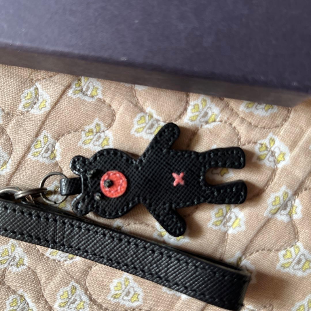 PRADA クマチャーム