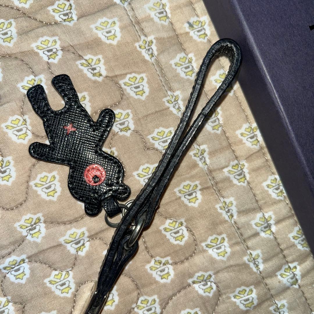 PRADA クマチャーム