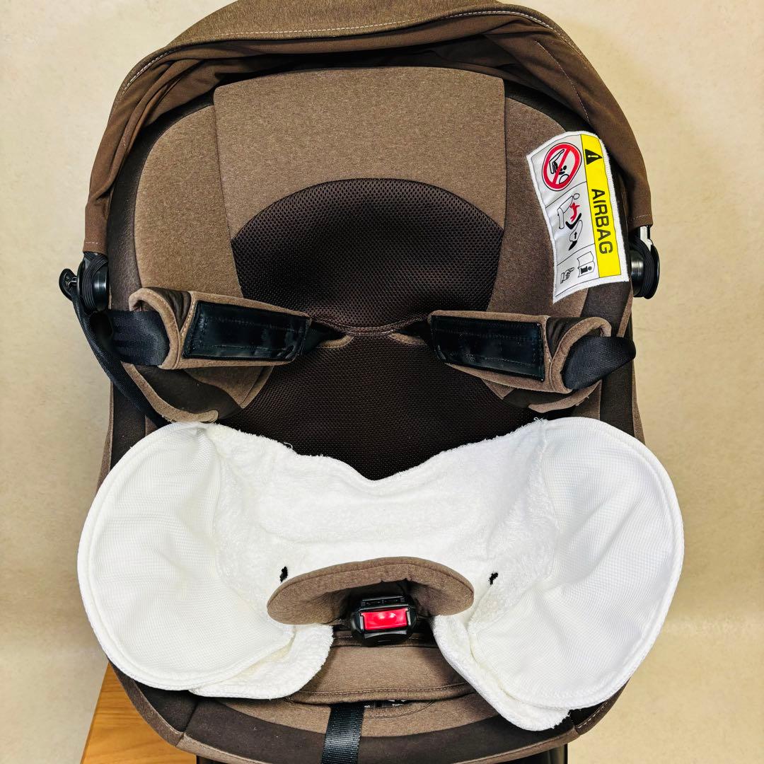 コンビ　クルムーヴ スマート isofix エッグショック JJ-650