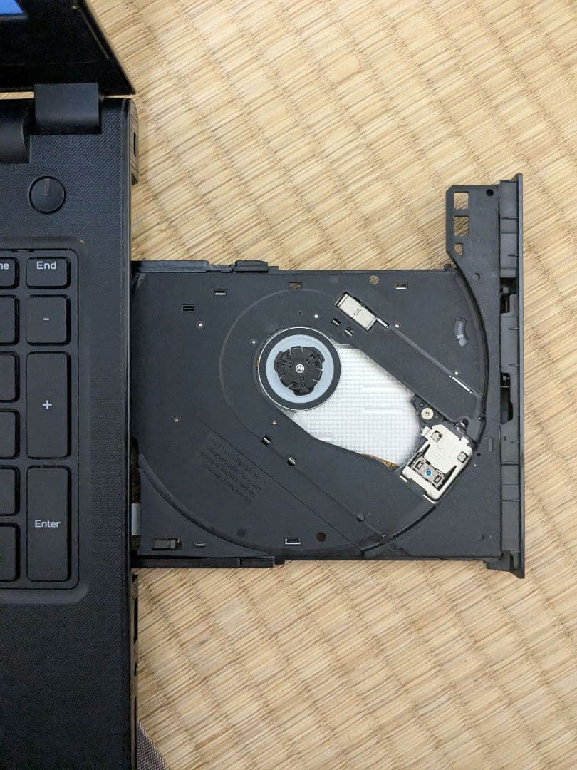 【中古】DELL Inspiron 15 3567｜SSD搭載