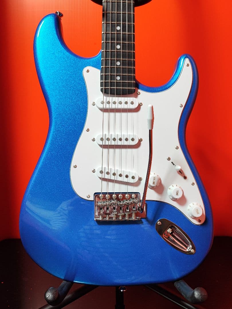 Playtech エレキギター ST250 メタリックブルー