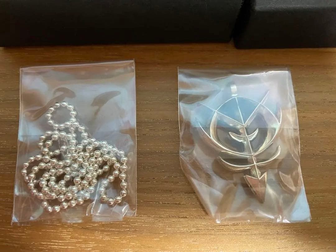 ガンダム　ピック　シルバー　ピックホルダー　ジオン ガンプラ