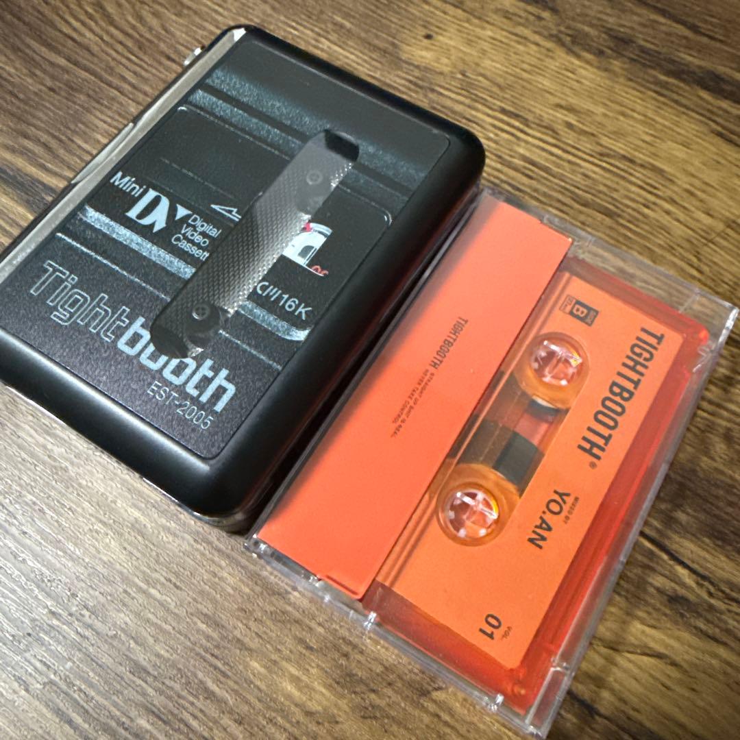 ポータブルプレーヤー TIGHT BOOTH VX CASSETTE PLAYER