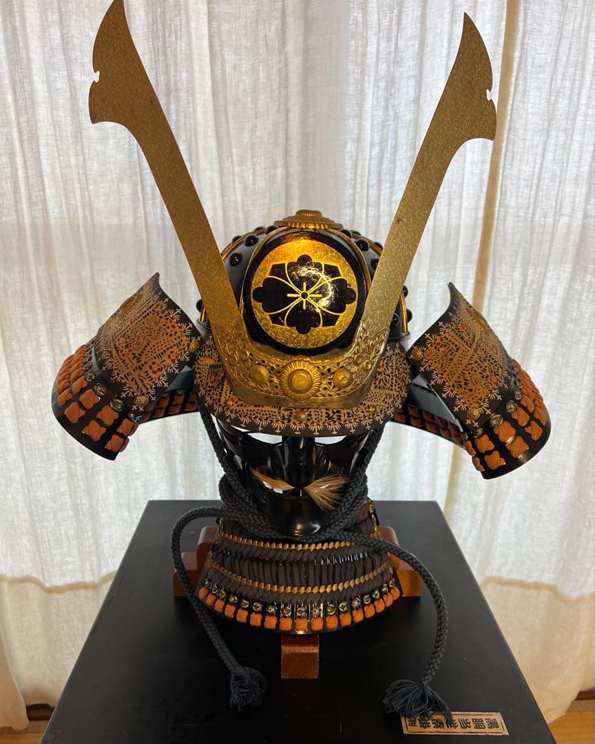 【美品•未着用】丸武工房製【現代 甲冑 等身大】鉄地黒胴当世具足 鎧 一式